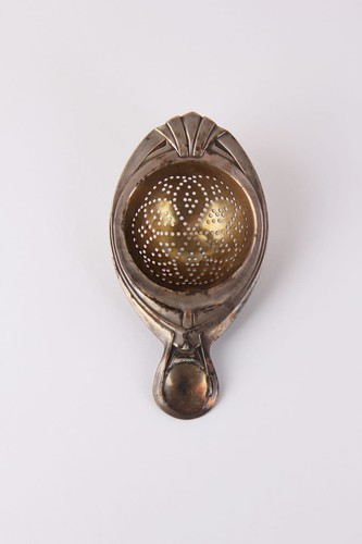 Versilbertes teesieb art deco - versilbertes,