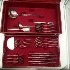 100 versilbertes Besteck