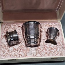Versilbertes  Taufset  Becher